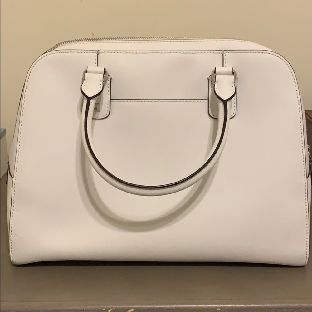 Michael Kors Purse! - Picture 2 of 5